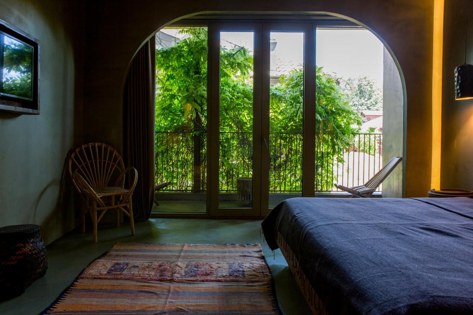 Hotell Life Gallery & Korce
