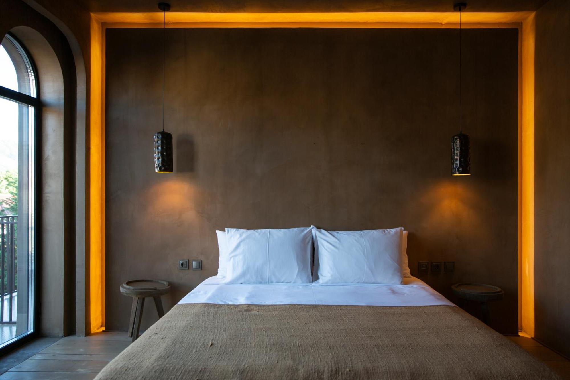 Hotell Life Gallery & 5*